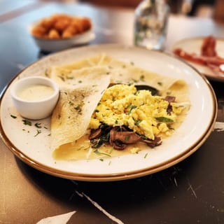Le Gab Brunch Crepe