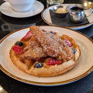 Chicken & Waffles