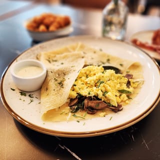 Le Gab Brunch Crepe