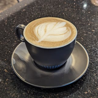 Latte (Hot)