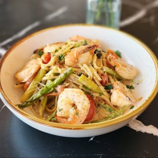 Pasta - Spring Shrimp Linguine (Lunch)
