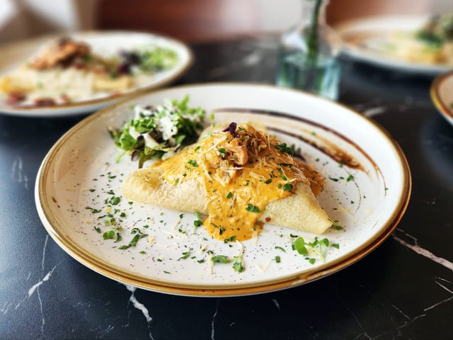 Lobster & Shrimp Crêpe.